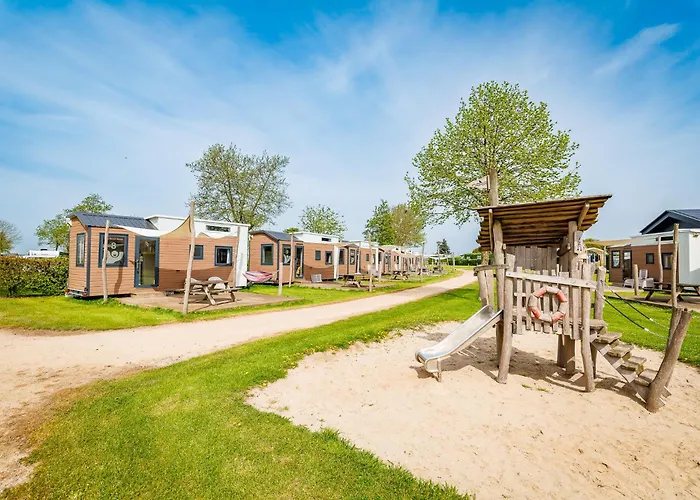 Resort Eiland Maurik